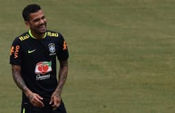 Daniel Alves - Treino Seleção Brasileira