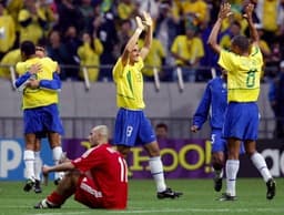 Gilberto Silva - Brasil x Turquia - Copa do Mundo-2002