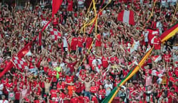 Internacional 2x1 Flamengo - Imagem da torcida do Internacional no jogo