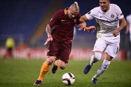 Nainggolan e Stronati - Roma x Áustria Viena