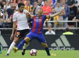 Iniesta e Parejo - Valencia x Barcelona