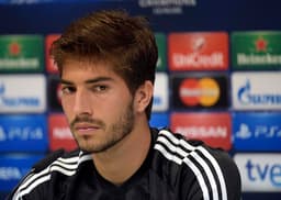 Lucas Silva, com um problema cardíaco, tem volta indefinida ao Real Madrid