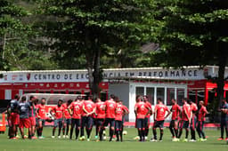 Treino Flamengo - Zé Ricardo conversa com elenco