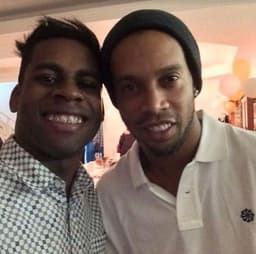 Ronaldinho amigo músico Binho Ribeiro