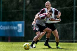 Treino São Paulo no CT da Barra Funda - Robson e Maicon