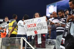 Fiel torcida provou o Colorado em Itaquera