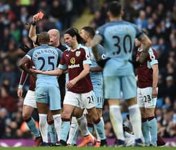 Fernandinho - Manchester City x Burnley