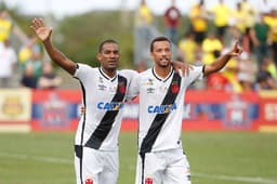 Rodrigo e Nenê foram os autores dos gols. Acompanhe a seguir a galeria especial do LANCE! da partida