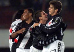 Confira a seguir a galeria especial do LANCE! com imagens da histórica partida do Vasco