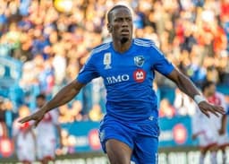 Drogba não irá ao Timão