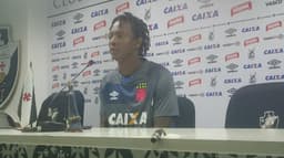 Andrezinho durante coletiva nesta sexta-feira após polêmica sair na imprensa. Veja a seguir galeria especial L!