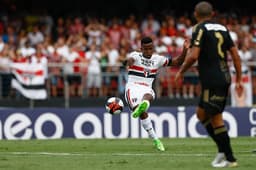 Thiago Mendes tem 130 jogos, nove gols e oito assistências pelo São Paulo