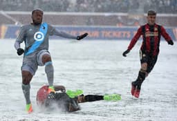 Minnesota United FC x Atlanta - Gramado recheado de neve nos EUA