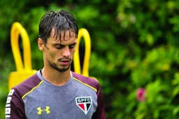 Rodrigo Caio operou o joelho esquerdo em agosto de 2014