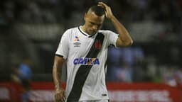 Luis Fabiano ainda não havia sido anunciado pelo Vasco da Gama