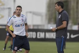 Gabriel revelou conversas com Fabio Carille para reduzir cartões