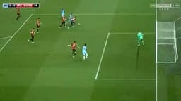 Em volta ao City após lesão, Gabriel Jesus tem gol anulado