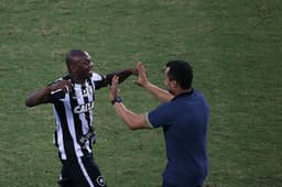 Jair e Sassá