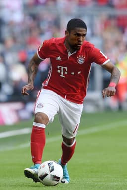 A equipe do brasileiro Douglas Costa tem uma vantagem de mais de dez pontos para o segundo colocado Leipzig