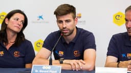 Piqué na inauguração da Cruyff Court