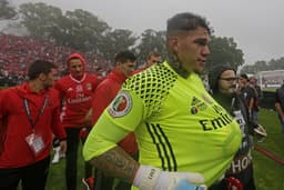 O goleiro Ederson atuou na base são-paulina