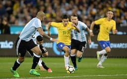 Brasil x Argentina, Coutinho avança ante a marcação de Mercado