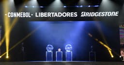 Palco do sorteio das oitavas de final da Libertadores (Foto: Divulgação/Conmebol)