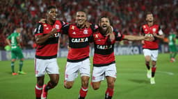 Flamengo 5 x 1 Chapecoense: as imagens do duelo na Ilha do Urubu<br>