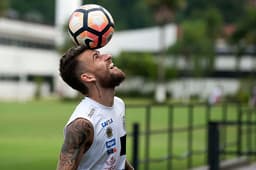 Lucas Lima tem mais seis meses de contrato com o Santos