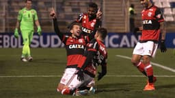 Palestino 2 x 5 Flamengo: as imagens do duelo em Santiago