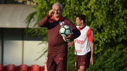 São Paulo treinou para enfrentar o Atlético-GO