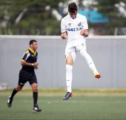 Moraes, do sub-17 do Santos