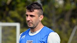 Pratto já desfalcará o São Paulo neste domingo, contra o Avaí