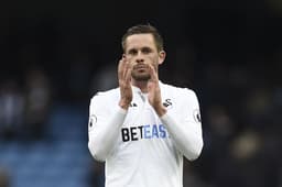 Gylfi Sigurdsson com a camisa do Swansea