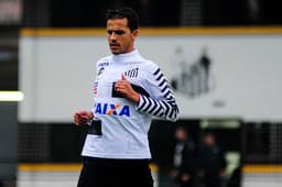 Nilmar, do Santos