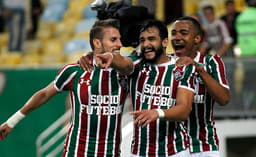 Com dois gols de Dourado, o Fluminense bateu o Galo por 2 a 1. Veja uma galeria de fotos da partida