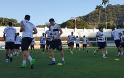 Elenco do Santos em treino no CT das Laranjeiras - RJ