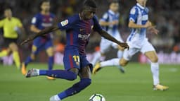 Comprado por € 105 milhões (R$ 390 milhões), Dembelé disputou apenas quatro partidas no clube espanhol. &nbsp;Ele sofreu grave lesão na coxa esquerda ainda aos 25 minutos do primeiro tempo do duelo contra o Getafe, o seu segundo como titular com a camisa do Barcelona e passou por uma cirurgia na manhã desta terça-feira.