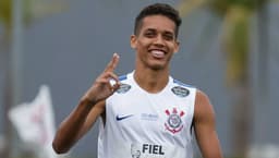 Pedrinho é uma das grandes promessas do Corinthians para o futuro