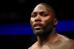 Anthony Johnson anunciou aposentadoria após derrota no UFC 210