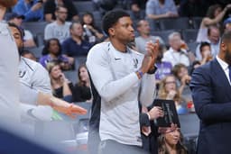 Rudy Gay fechou com o San Antonio Spurs por duas temporadas