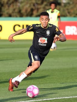 Gabriel Jesus na Academia