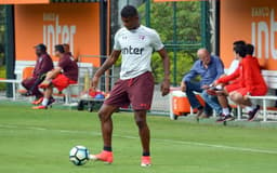 São Paulo se prepara para enfrentar o Atlético-GO