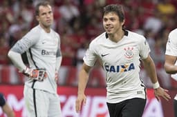 Romero fez seu 158º jogo pelo Corinthians e entrou para a história do clube, como gringo que mais atuou com a camisa do time