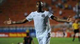 Robinho - 01/03/2015 – Santos 4 x 2 Linense – Paulista - (2)