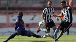 Botafogo - Madureira 2 x 0 Botafogo, em Moça Bonita - Carioca 2017