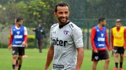 Primeiro treino de Nenê e Tréllez no São Paulo