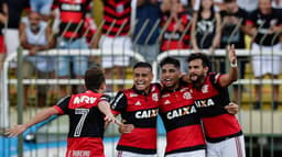 Flamengo 3 x 1 Botafogo: as imagens da semifinal