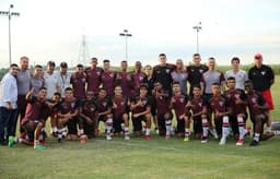 Garotada de Cotia fez bonito no primeiro jogo da Libertadores Sub-20