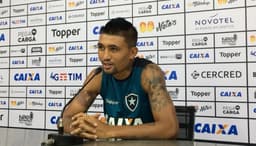 Kieza, em entrevista coletiva nesta segunda